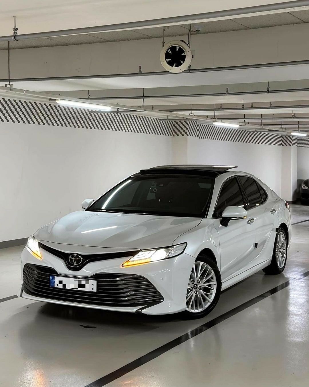 Toyota Camry 2019 - 600 000 TMT - Ашхабад - img 5