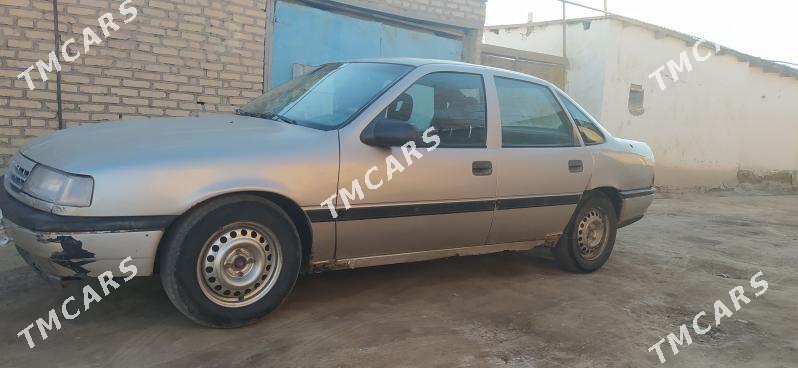 Opel Vectra 1992 - 16 000 TMT - Болдумсаз - img 2