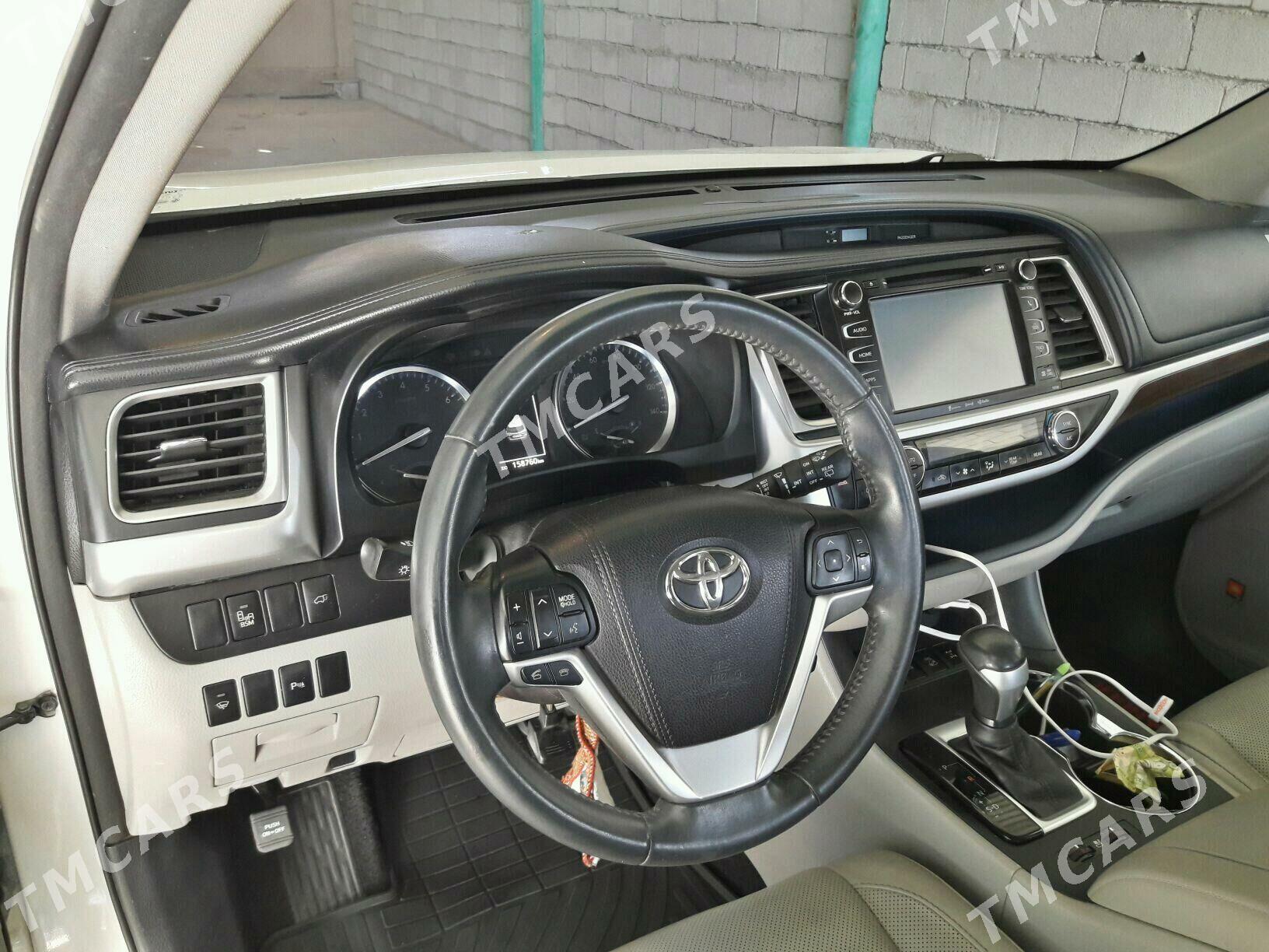 Toyota Highlander 2016 - 410 000 TMT - Ак-Бугдайский этрап - img 2