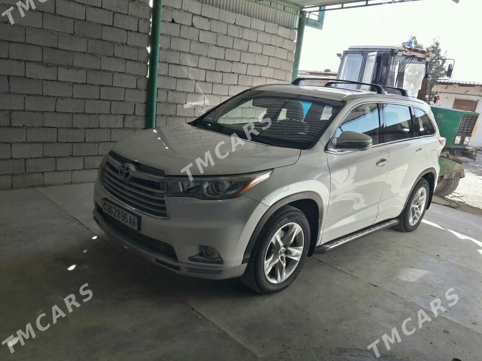 Toyota Highlander 2016 - 410 000 TMT - Ак-Бугдайский этрап - img 4