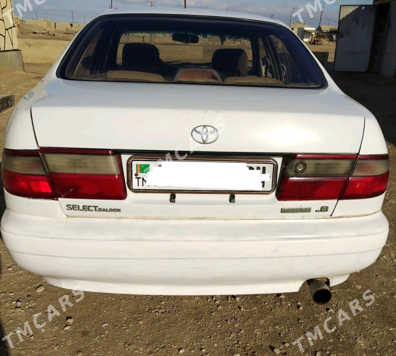 Toyota Corona 1995 - 45 000 TMT - Балканабат - img 3