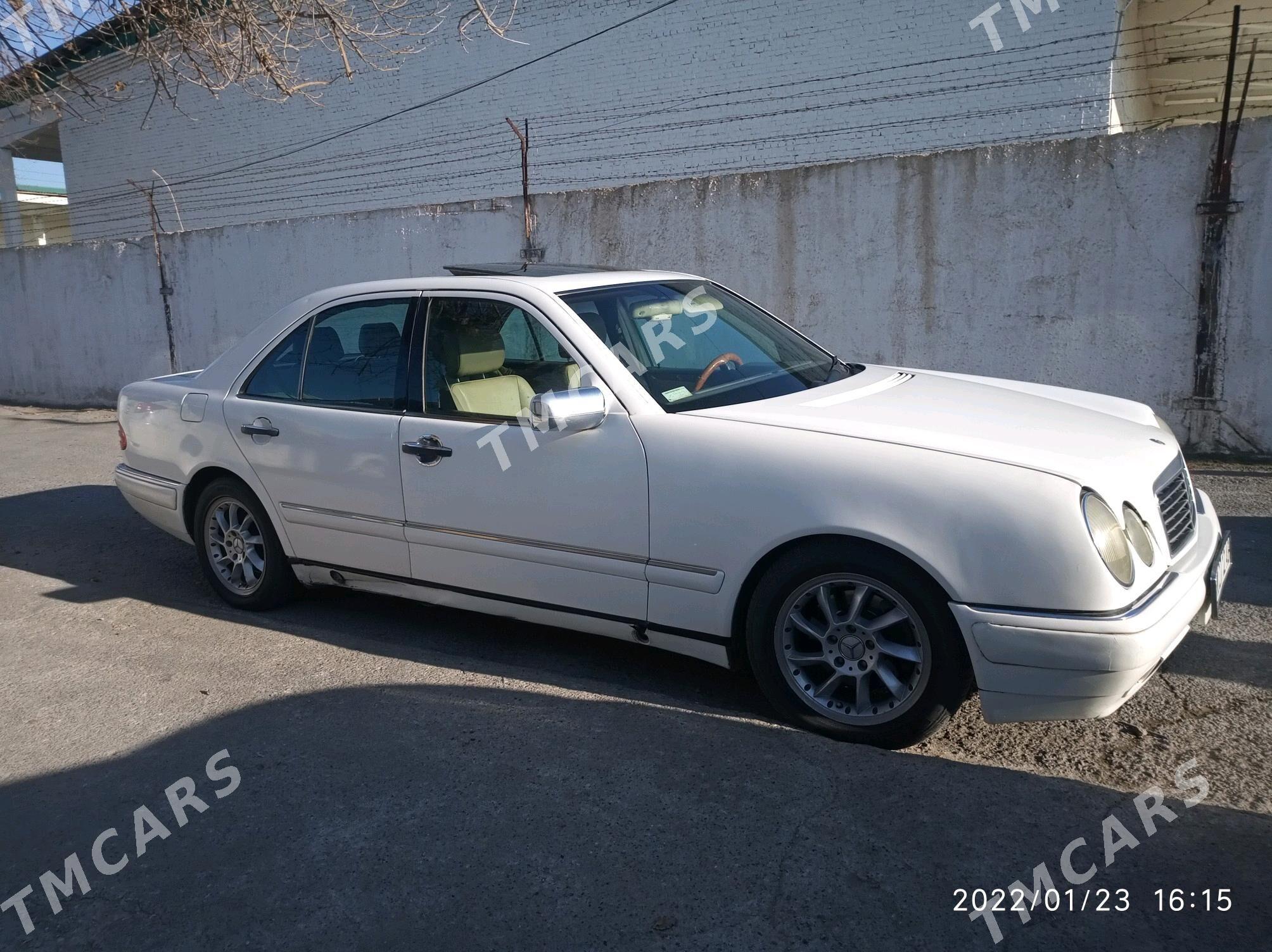 Mercedes-Benz E320 1996 - 60 000 TMT - Aşgabat - img 3