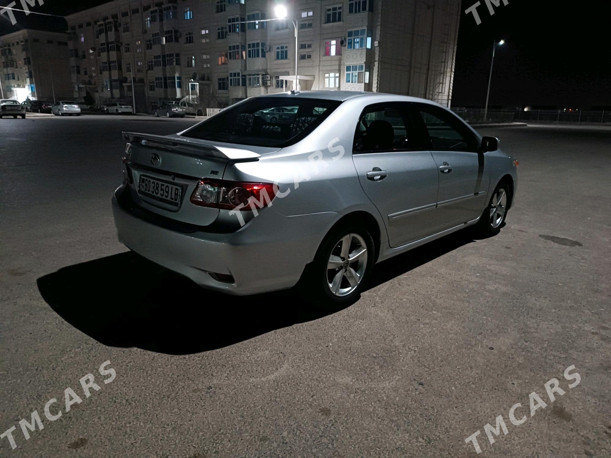 Toyota Corolla 2013 - 169 000 TMT - Туркменабат - img 4