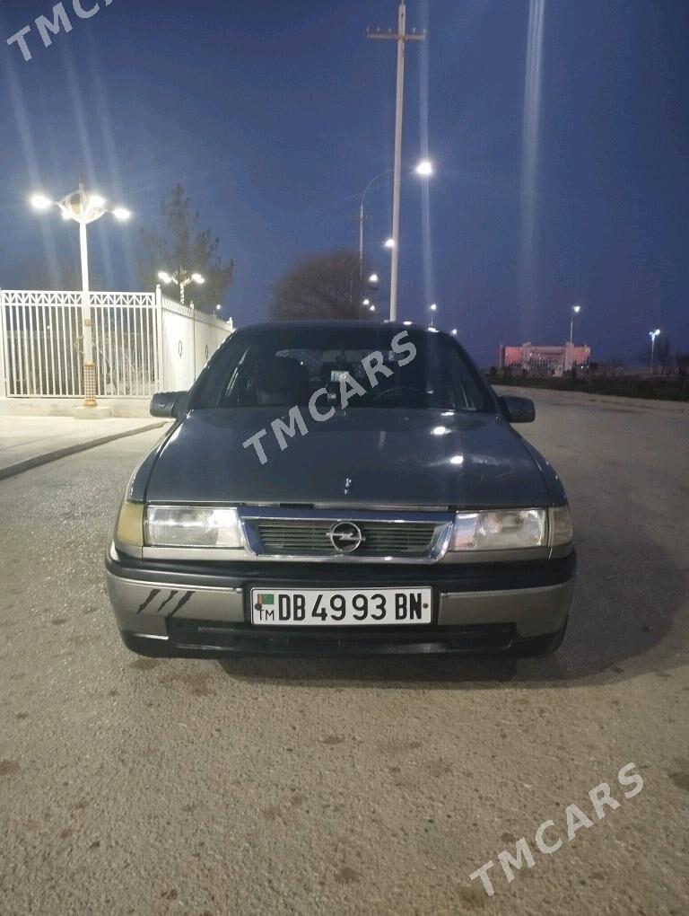 Opel Vectra 1993 - 23 000 TMT - Эсенгулы - img 4