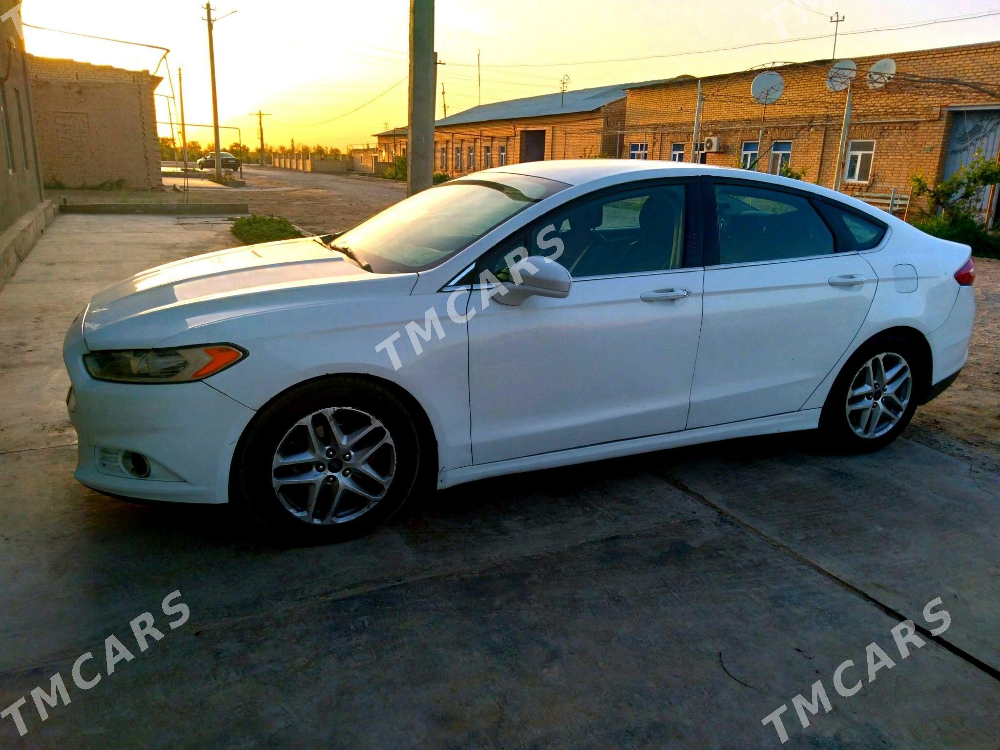 Ford Fusion 2016 - 150 000 TMT - Туркменабат - img 5