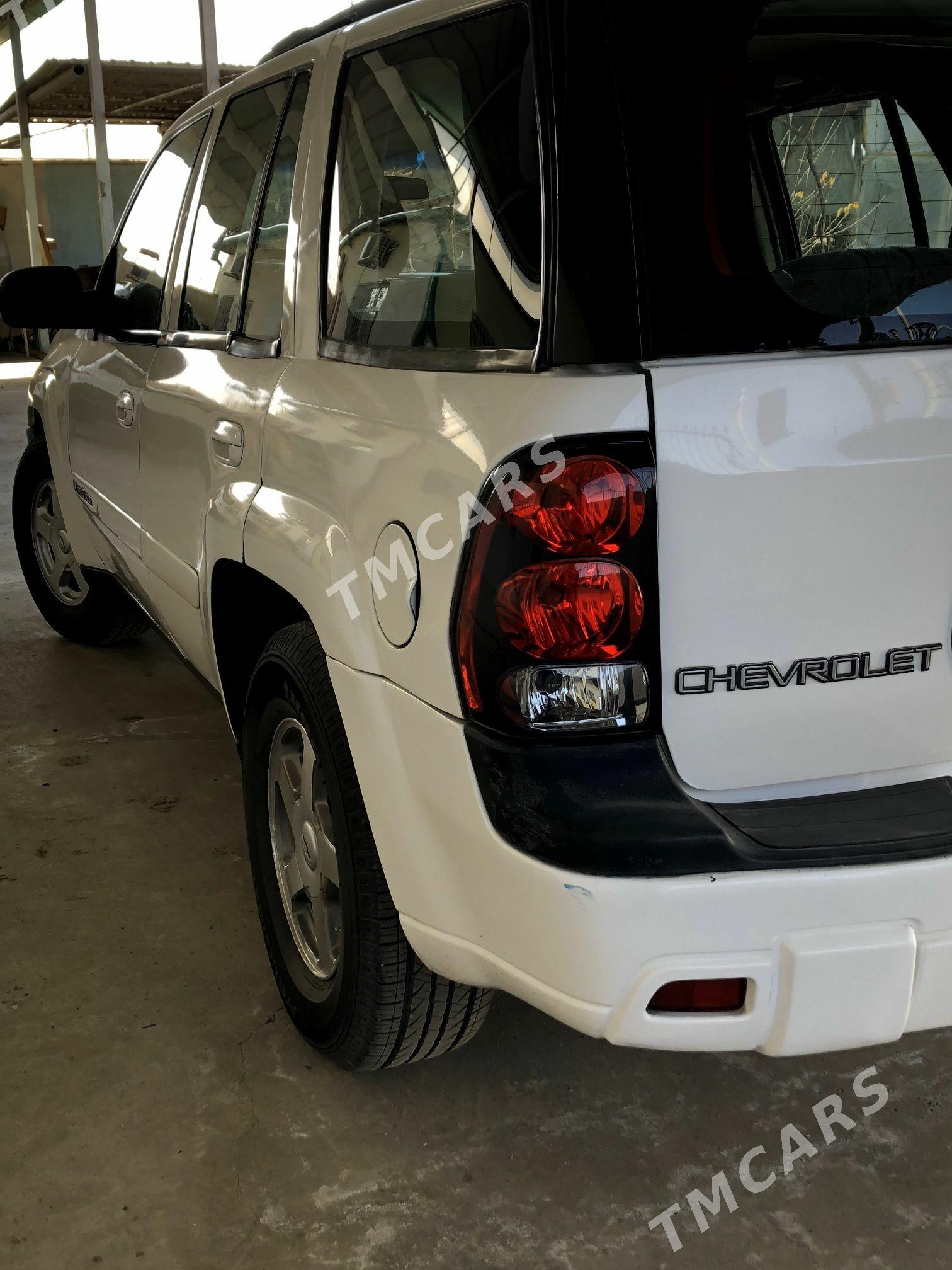 Chevrolet TrailBlazer 2003 - 100 000 TMT - Чоганлы - img 6