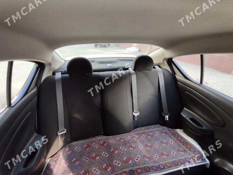 Nissan Versa 2014 - 110 000 TMT - Ашхабад - img 6