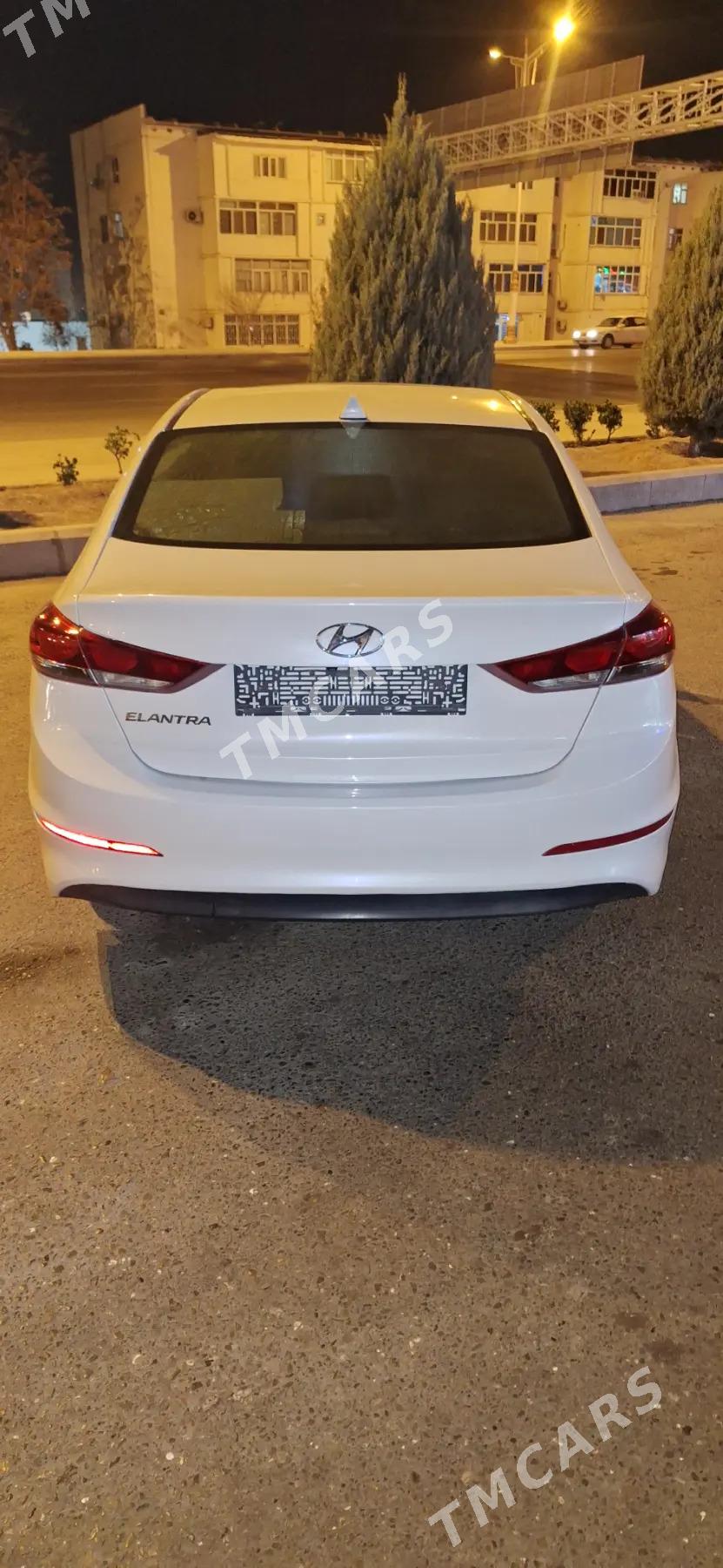 Hyundai Elantra 2018 - 190 000 TMT - Änew - img 3