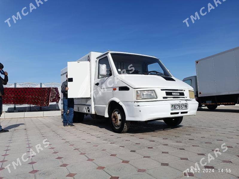 Iveco Daily 1998 - 85 000 TMT - Мары - img 3