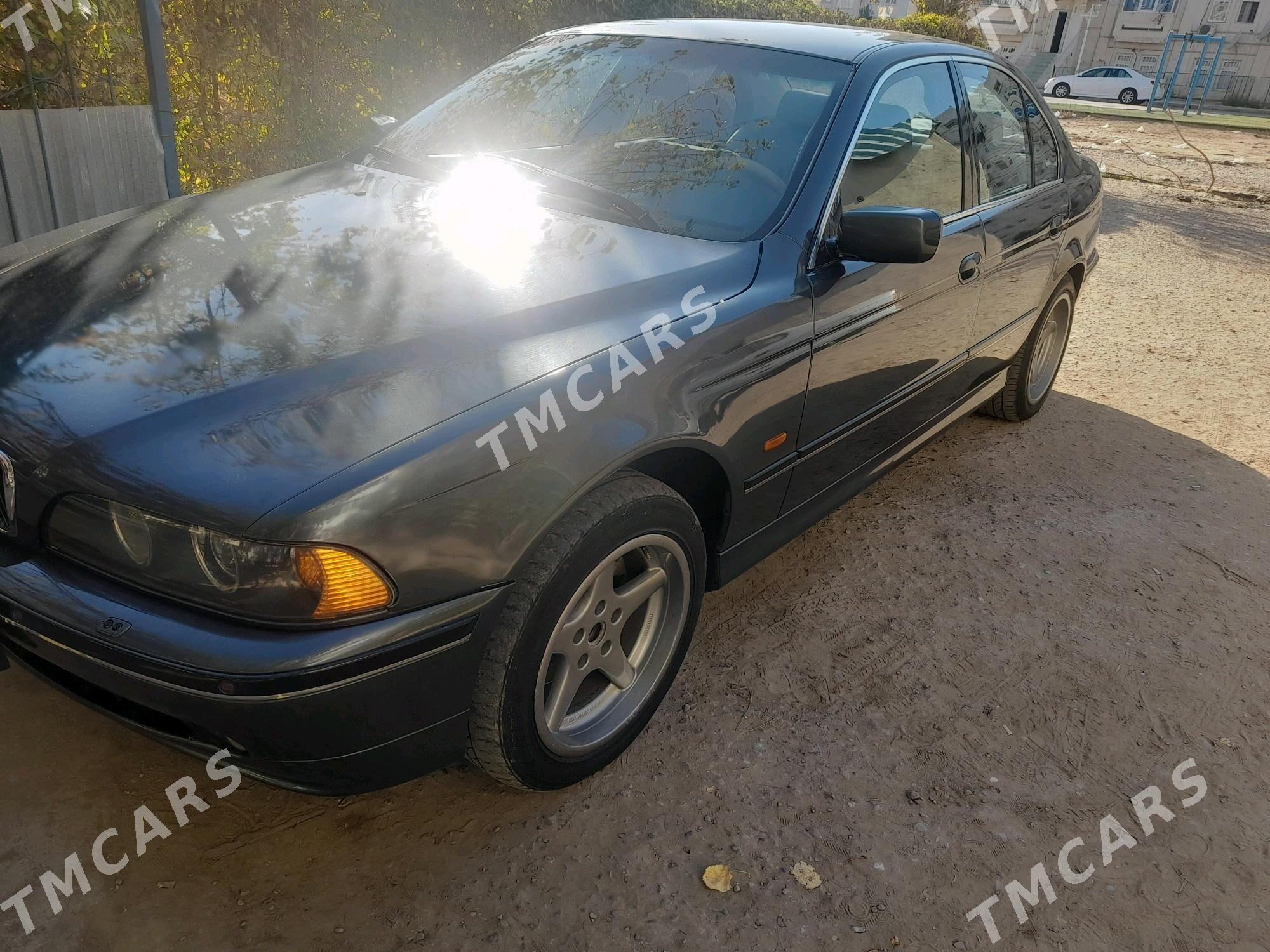 BMW E39 2001 - 100 000 TMT - Türkmenabat - img 3