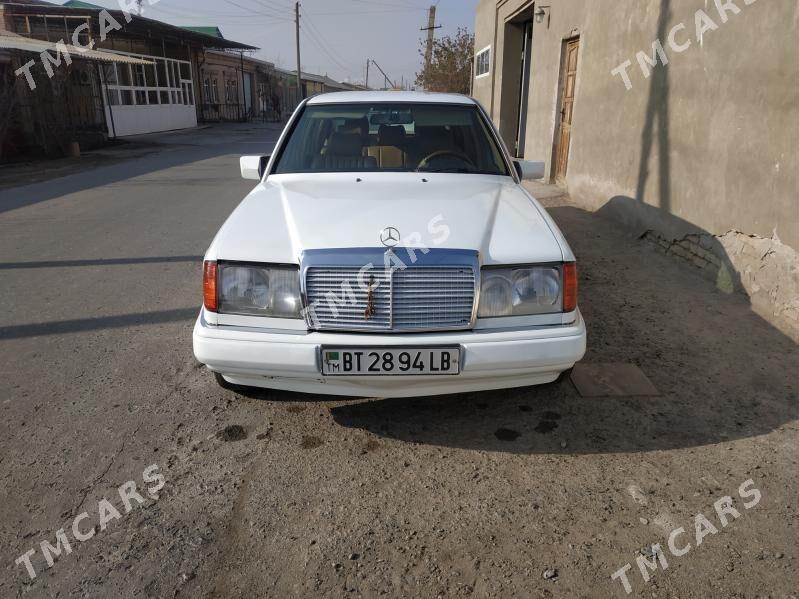 Mercedes-Benz E280 1993 - 80 000 TMT - Туркменабат - img 4