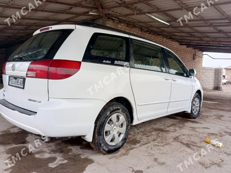 Toyota Sienna 2004 - 160 000 TMT - Tejen - img 2