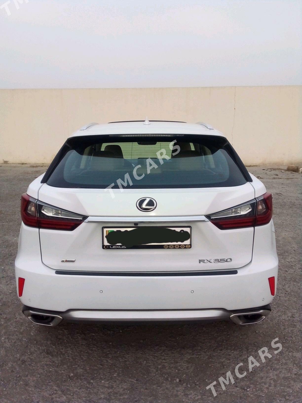 Lexus RX 350 2019 - 510 000 TMT - Кëши - img 5