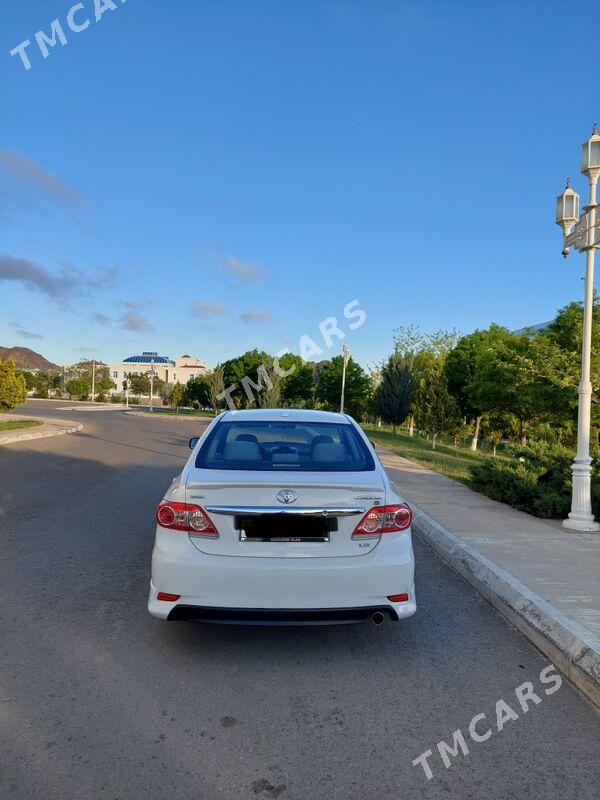 Toyota Corolla 2012 - 160 000 TMT - Туркменбаши - img 4