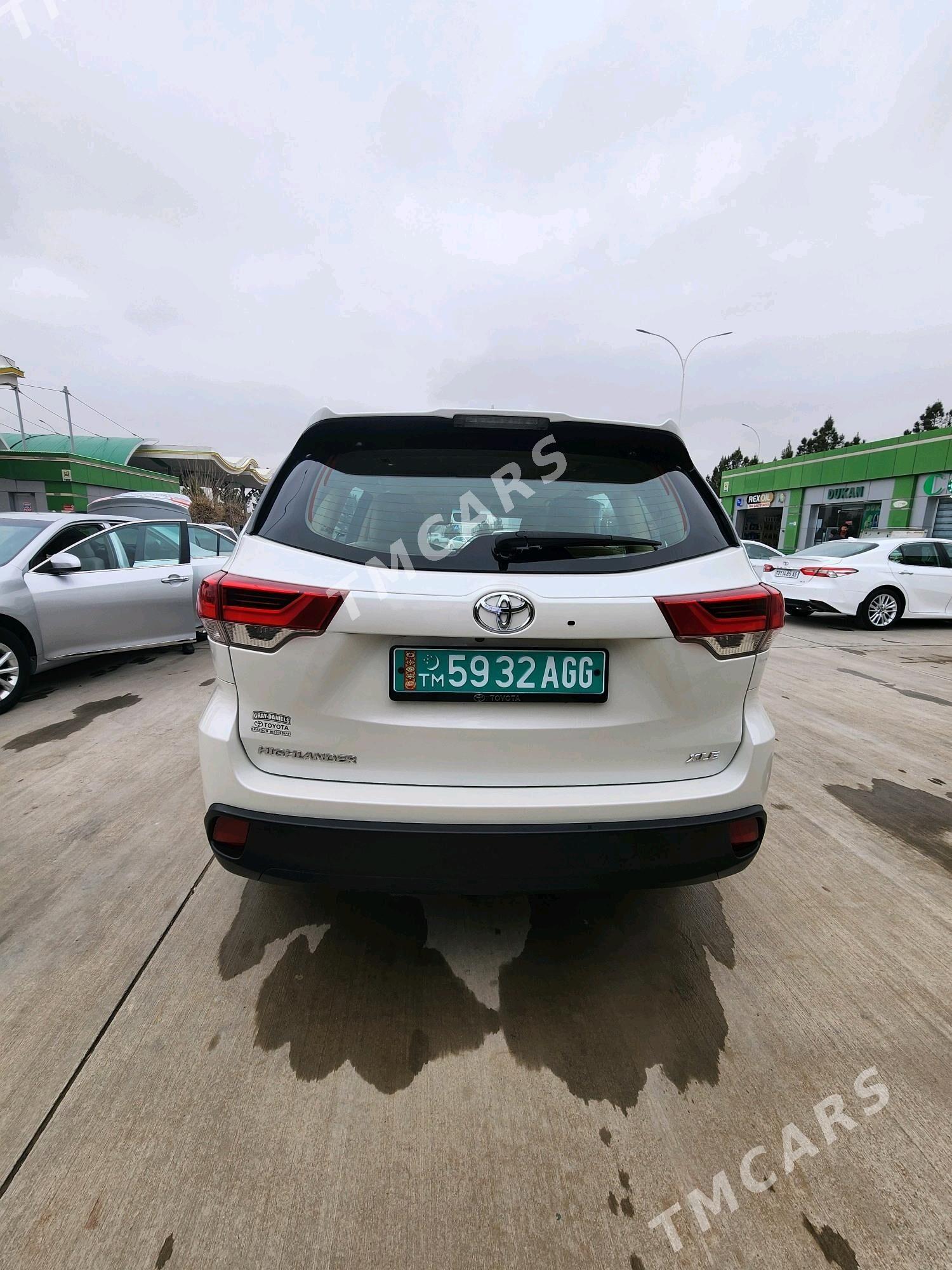 Toyota Highlander 2019 - 525 000 TMT - Aşgabat - img 7