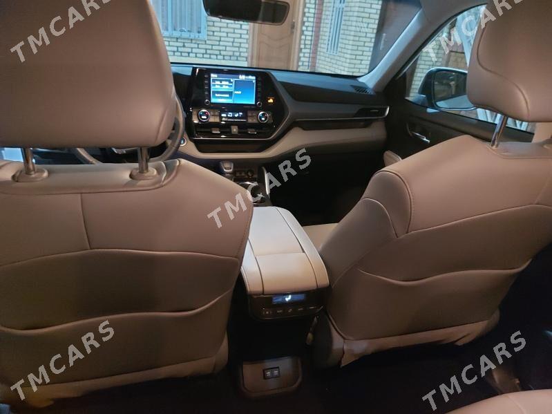 Toyota Highlander 2021 - 587 000 TMT - Мары - img 9