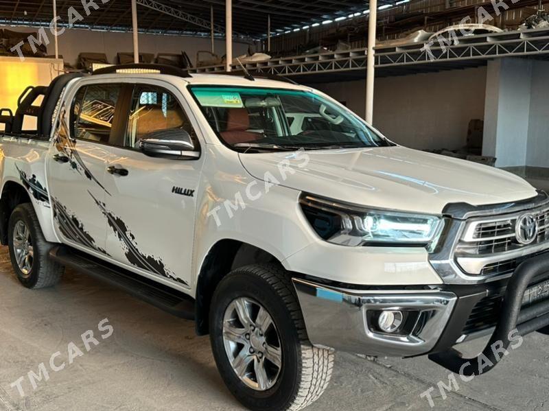 Toyota Hilux 2021 - 600 000 TMT - Мары - img 2