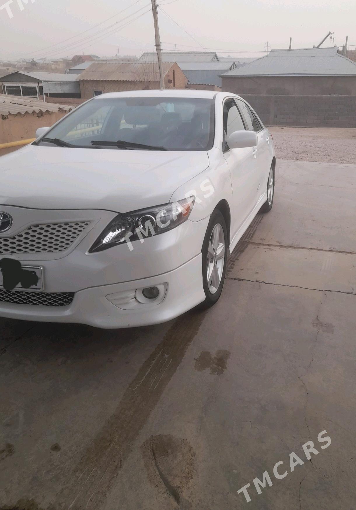 Toyota Camry 2010 - 170 000 TMT - Tagtabazar - img 2