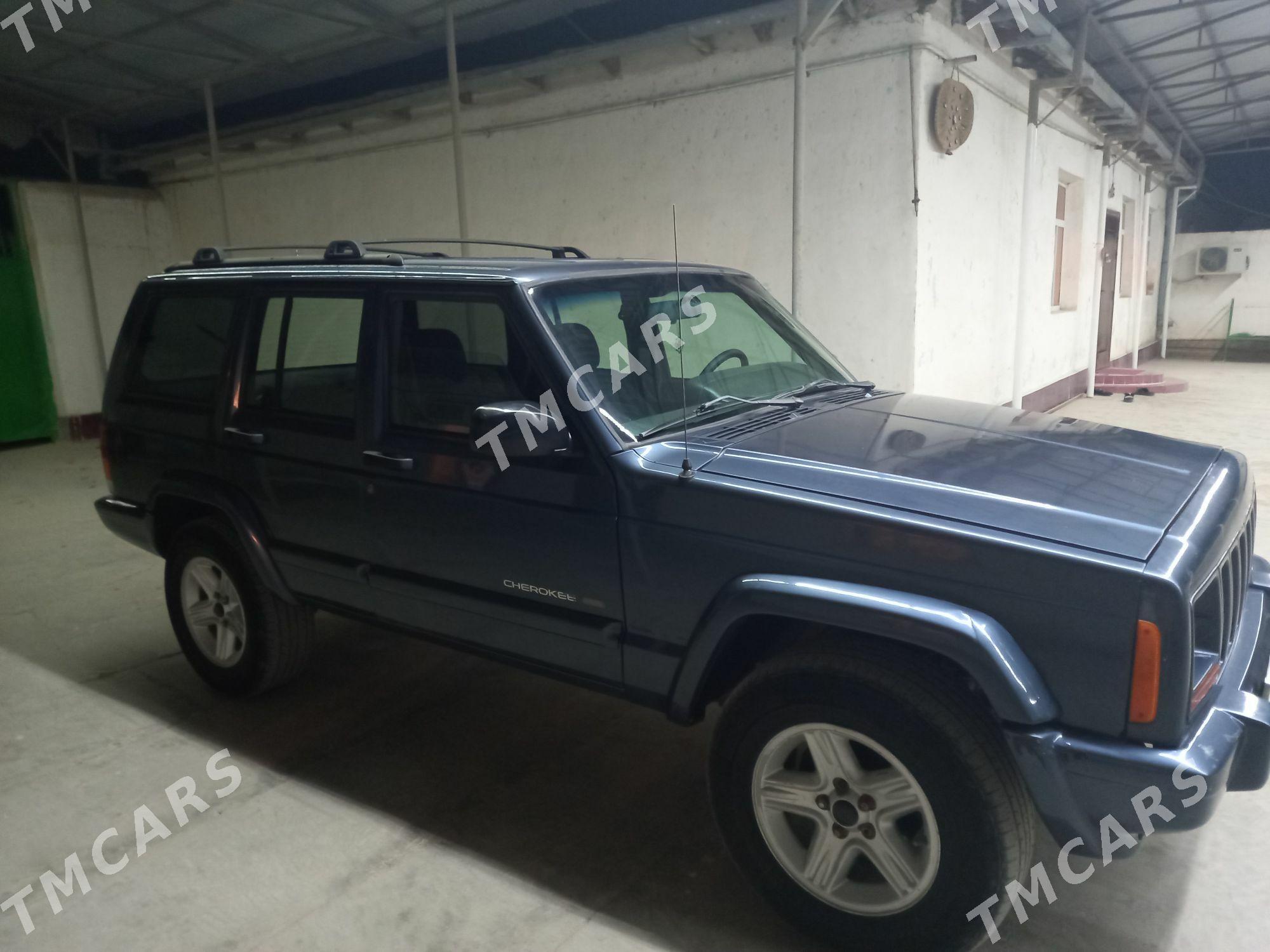 Jeep Cherokee 2001 - 70 000 TMT - Tejen - img 3