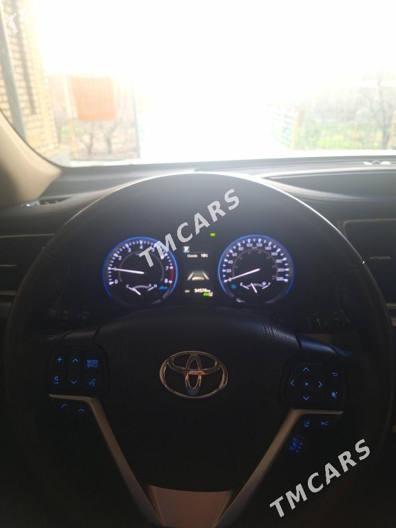 Toyota Highlander 2019 - 645 000 TMT - Ашхабад - img 5