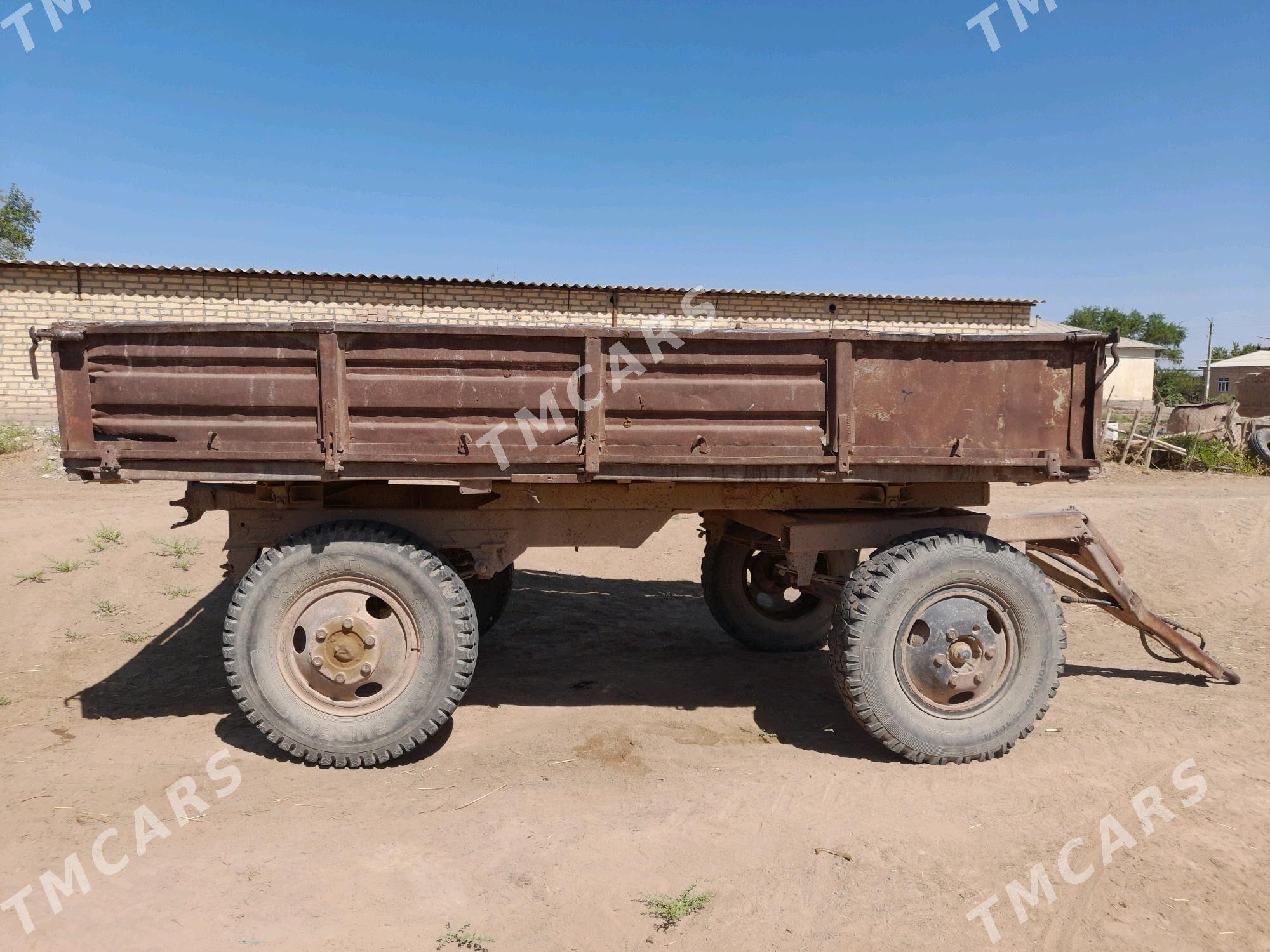 MTZ T-28 1982 - 60 000 TMT - Теджен - img 2