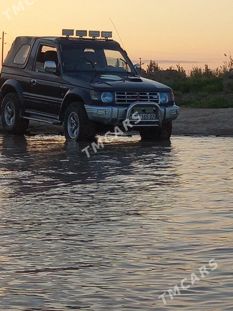 Mitsubishi Pajero 1993 - 60 000 TMT - Türkmenbaşy etr. - img 2