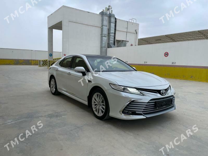 Toyota Camry 2023 - 779 000 TMT - Кëши - img 2