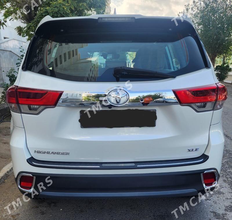 Toyota Highlander 2019 - 525 000 TMT - Ашхабад - img 2