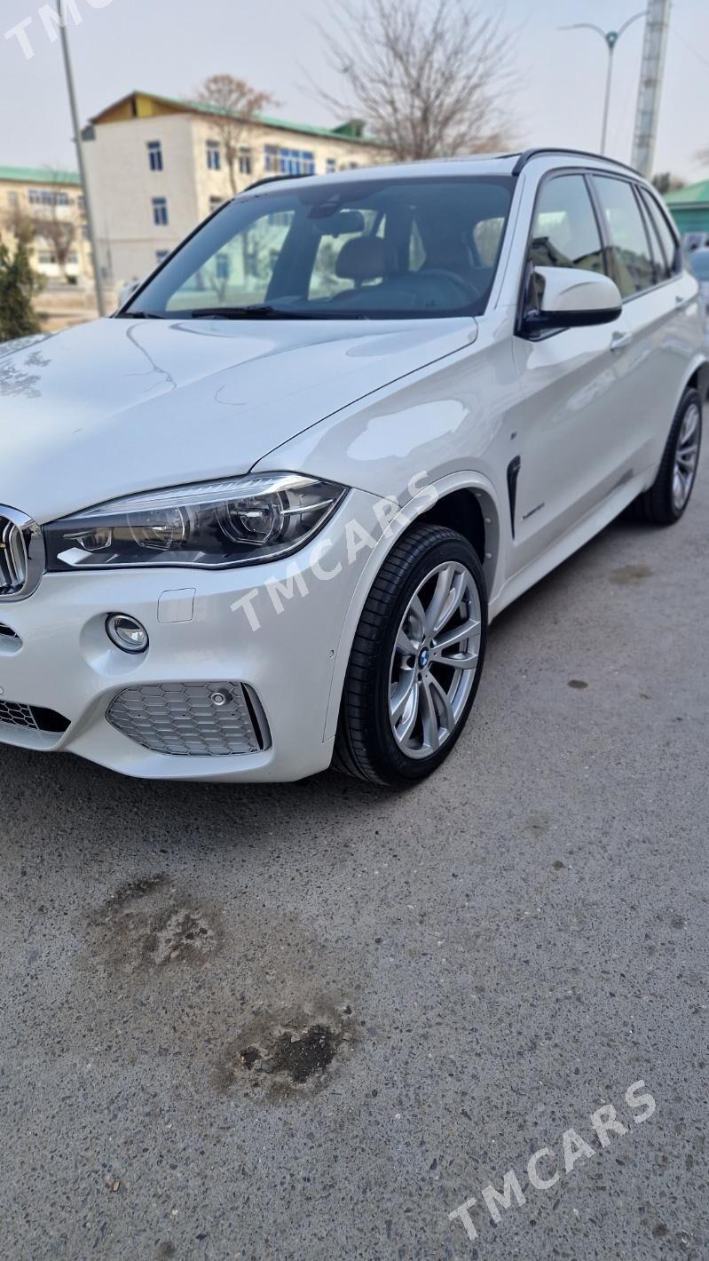 BMW X5 2016 - 890 000 TMT - Podwoýski köç. (Bitarap Türkmenistan şaýoly) - img 4