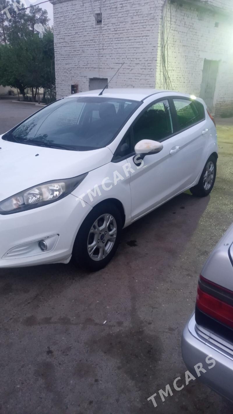 Ford Fiesta 2014 - 110 000 TMT - Aşgabat - img 5