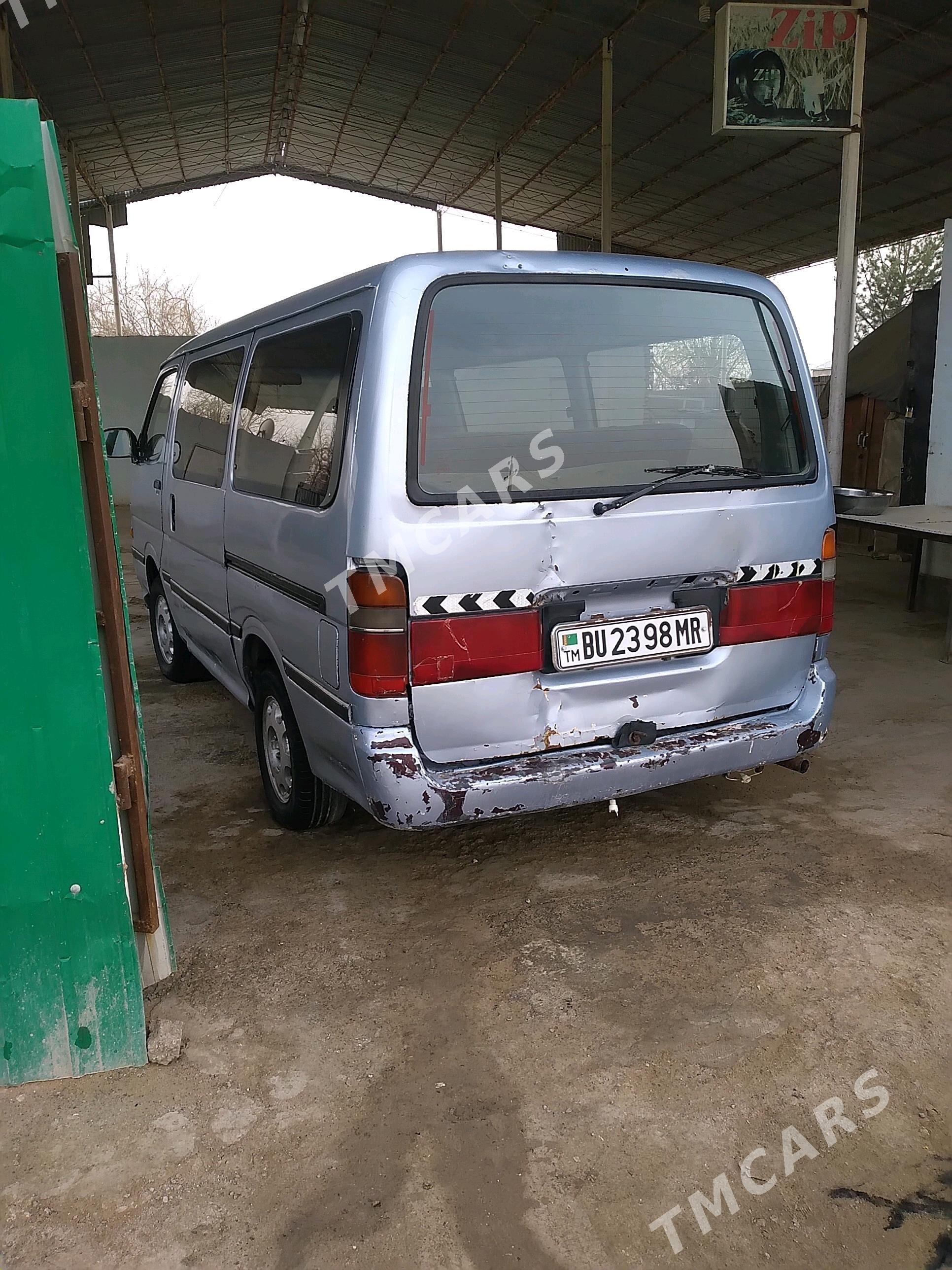 Toyota Hiace 1990 - 39 999 TMT - Мары - img 3