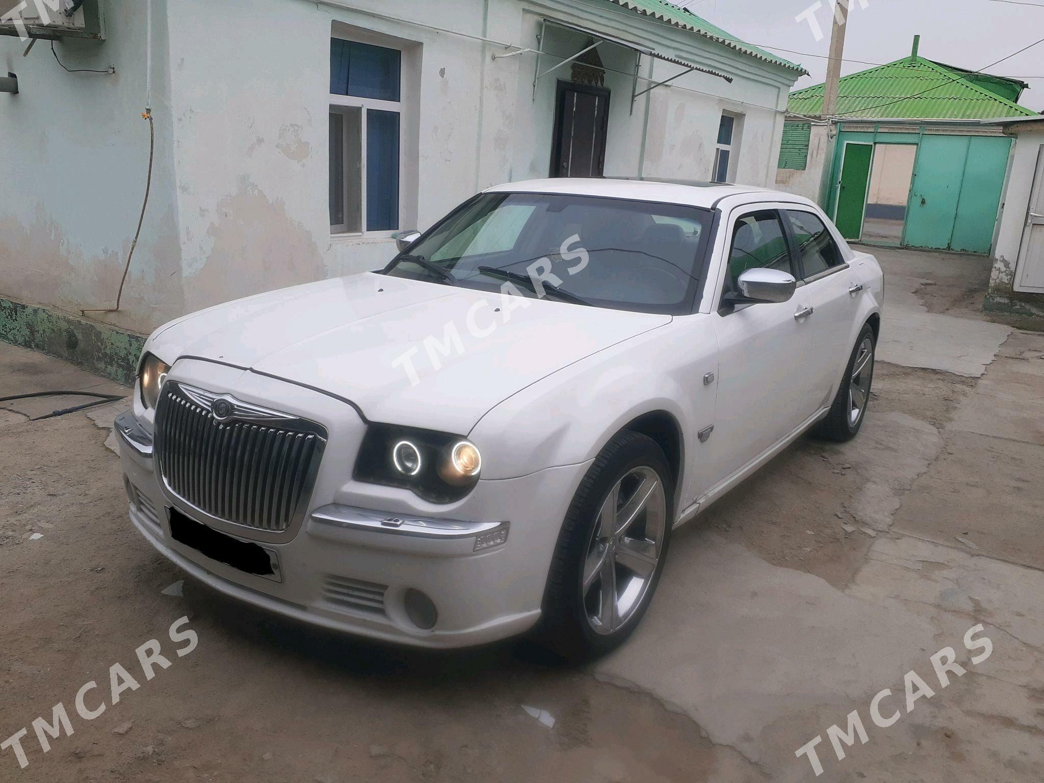 Chrysler 300C 2006 - 150 000 TMT - Aşgabat - img 2