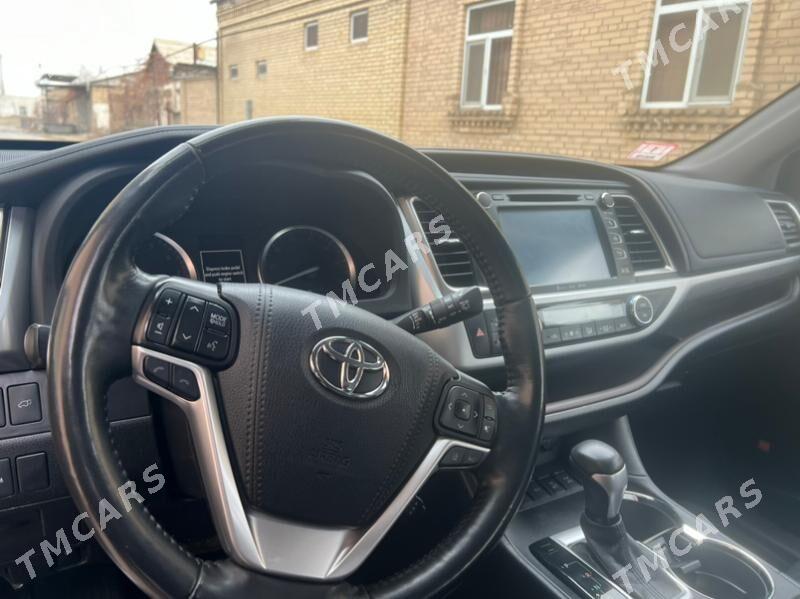 Toyota Highlander 2019 - 540 000 TMT - Türkmenabat - img 5