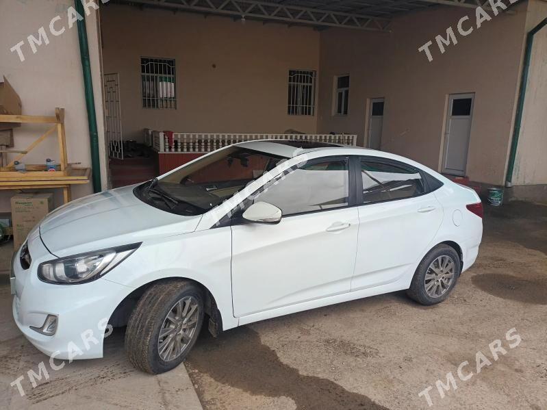 Hyundai Accent 2013 - 160 000 TMT - Дашогуз - img 6