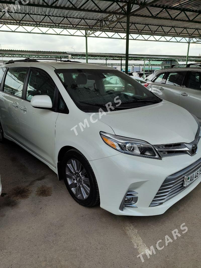 Toyota Sienna 2018 - 410 000 TMT - Bedew - img 3