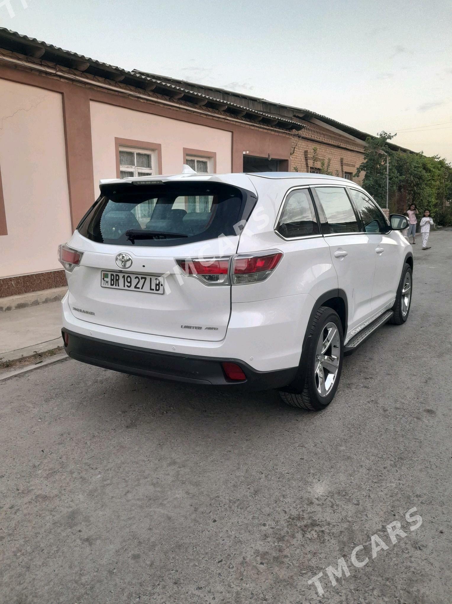 Toyota Highlander 2016 - 460 000 TMT - Türkmenabat - img 2