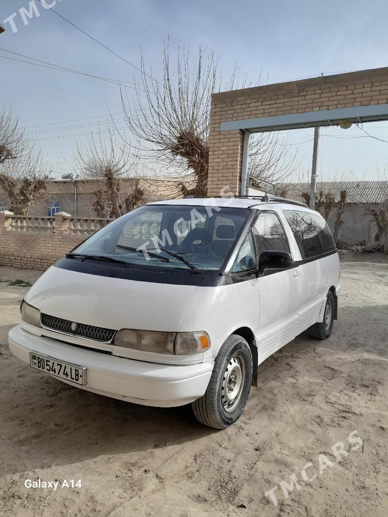 Toyota Previa 1992 - 40 000 TMT - Халач - img 3