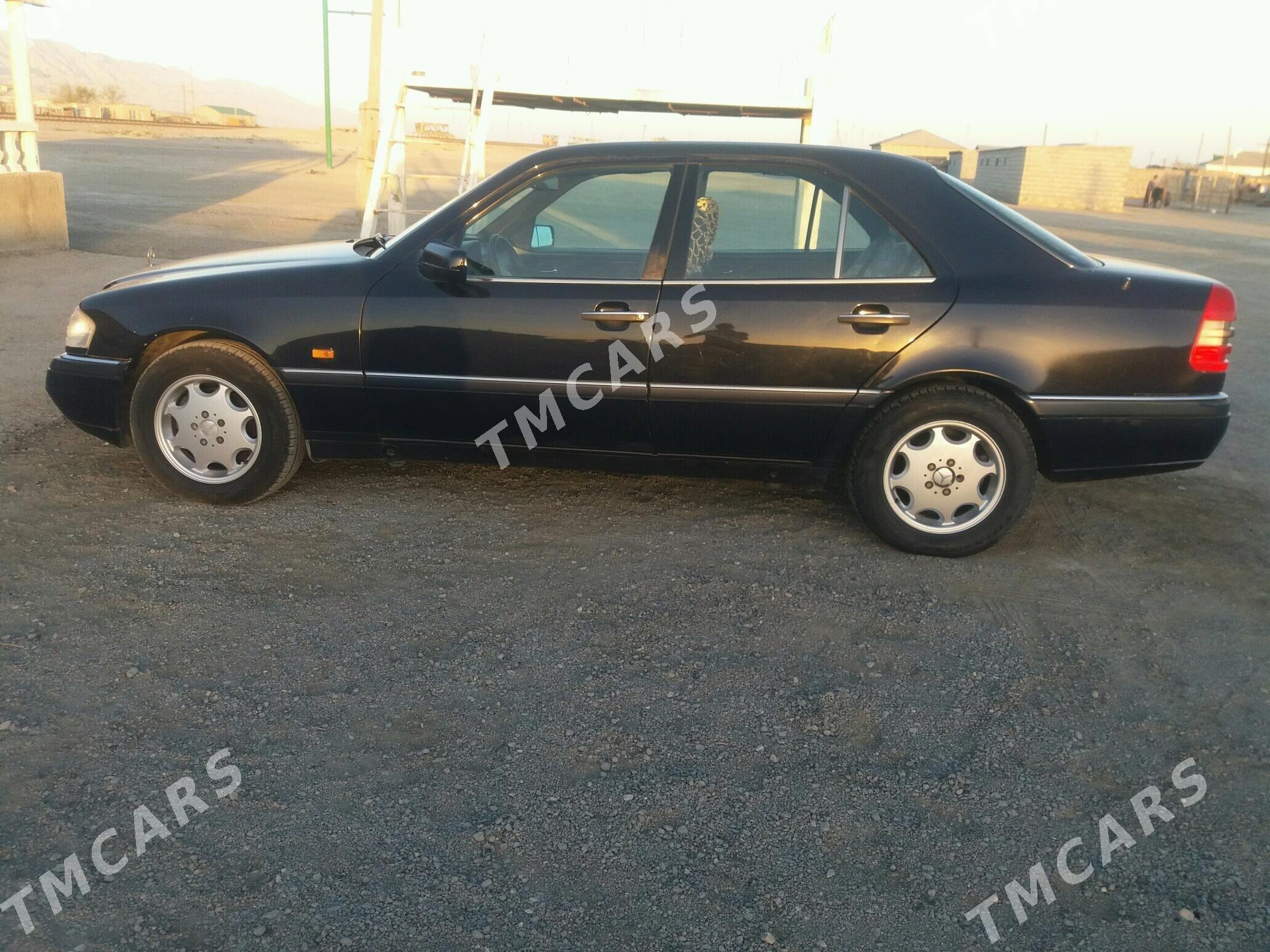 Mercedes-Benz C280 1995 - 57 000 TMT - Bereket - img 4