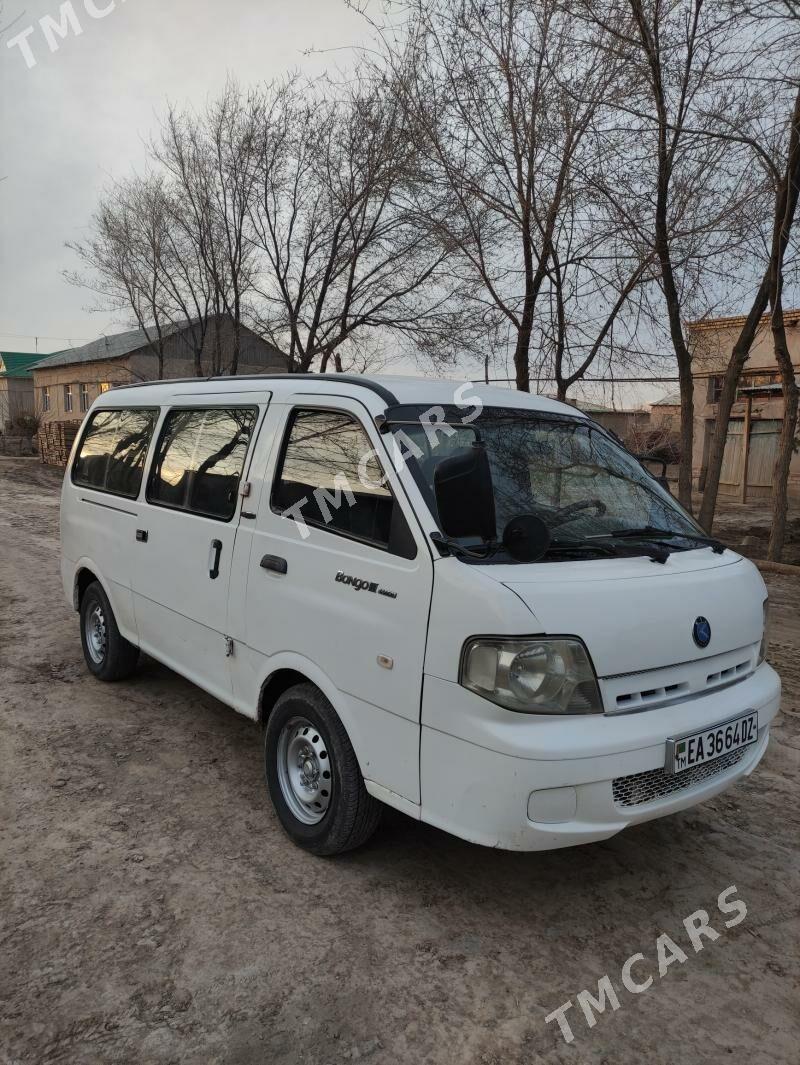 Kia Bongo 2004 - 80 000 TMT - Köneürgenç - img 2