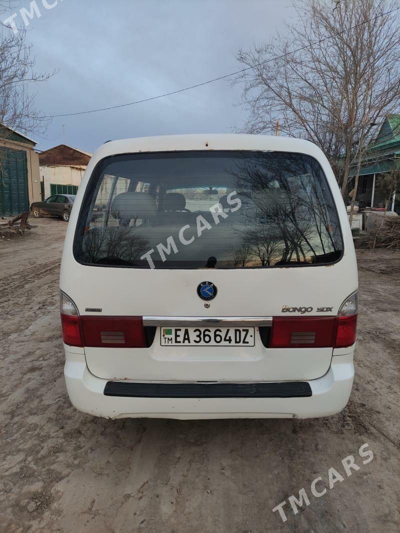 Kia Bongo 2004 - 80 000 TMT - Кёнеургенч - img 7