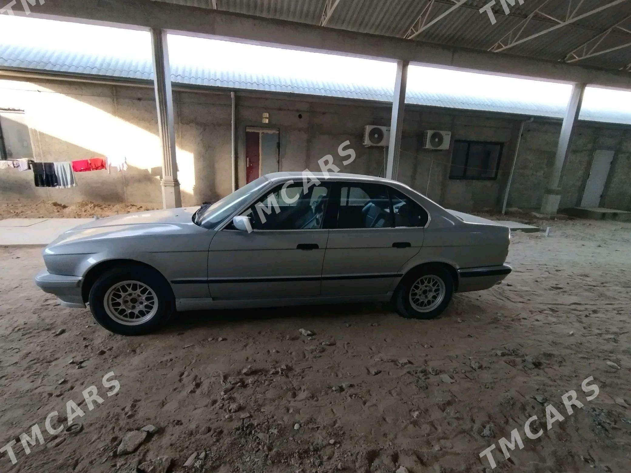 BMW 528 1992 - 45 000 TMT - Türkmenbaşy - img 2