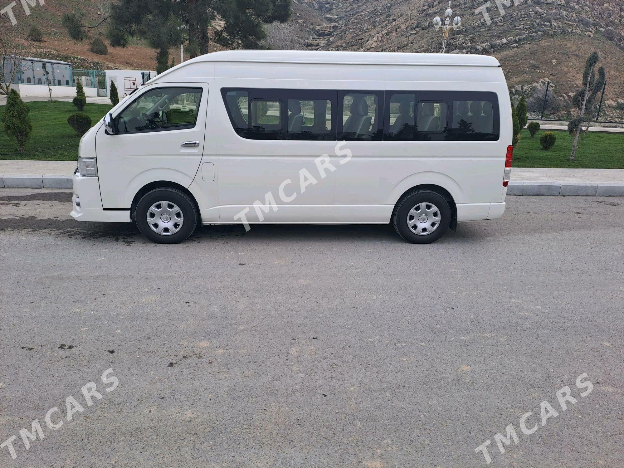 Toyota Hiace 2017 - 500 000 TMT - Aşgabat - img 3