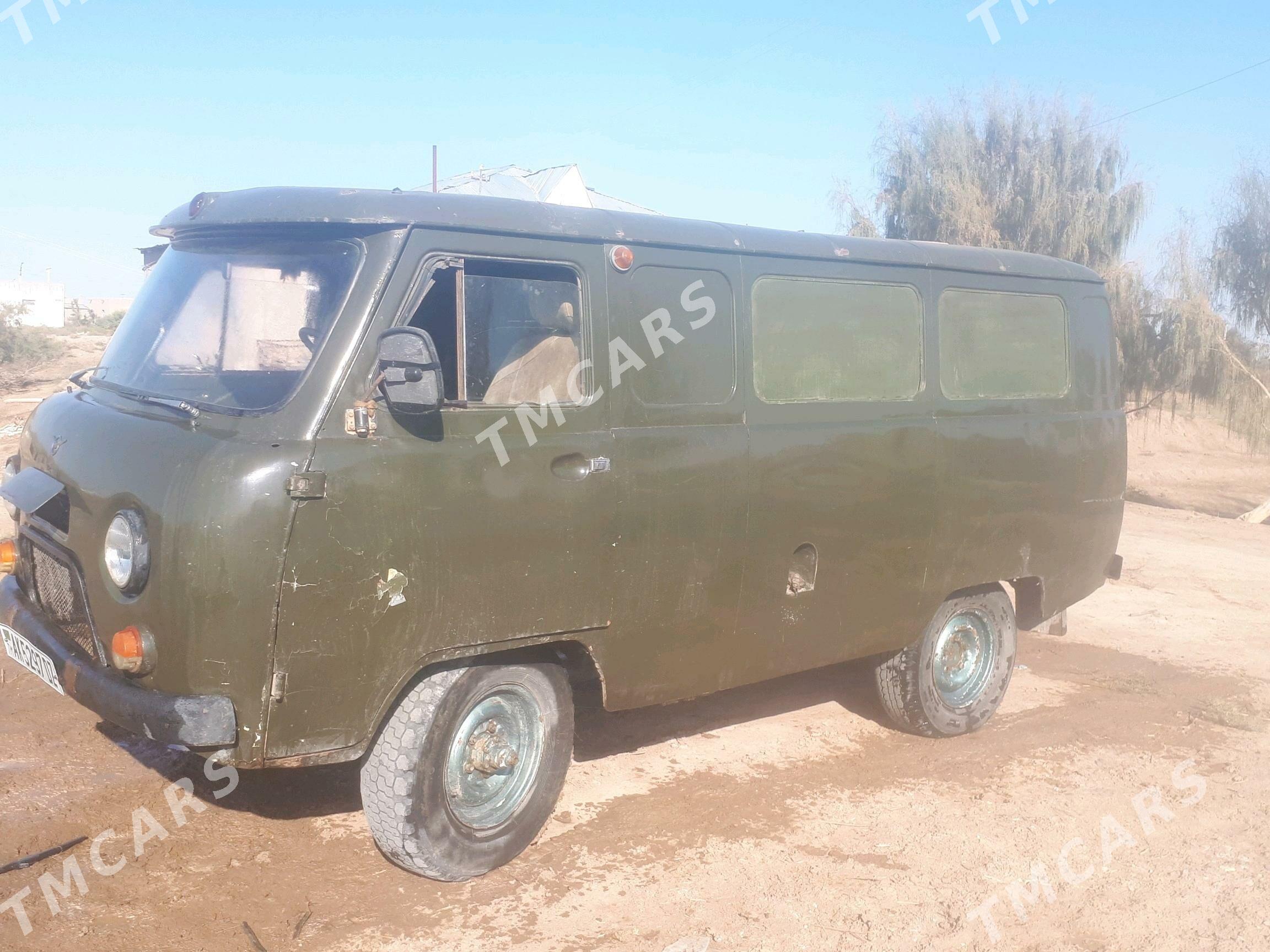 UAZ 452 1980 - 30 000 TMT - Ruhubelent etraby - img 3