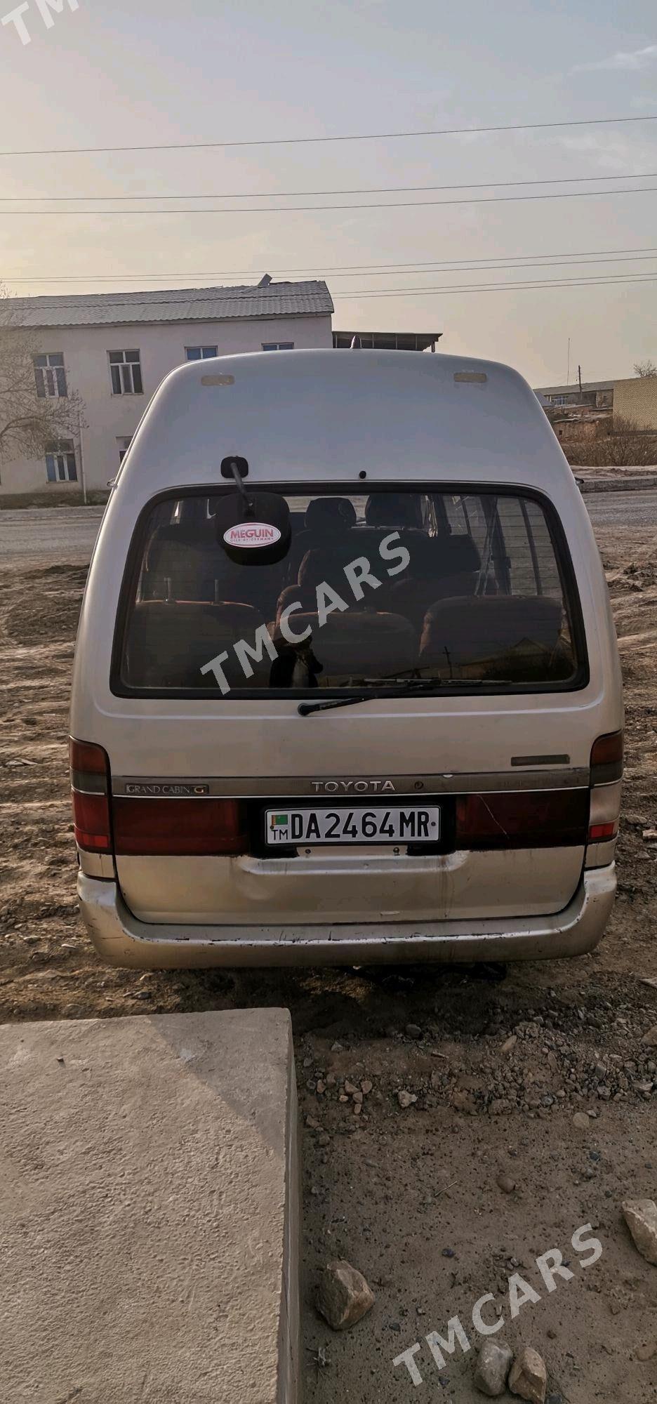 Toyota Hiace 1992 - 70 000 TMT - Сакарчага - img 6