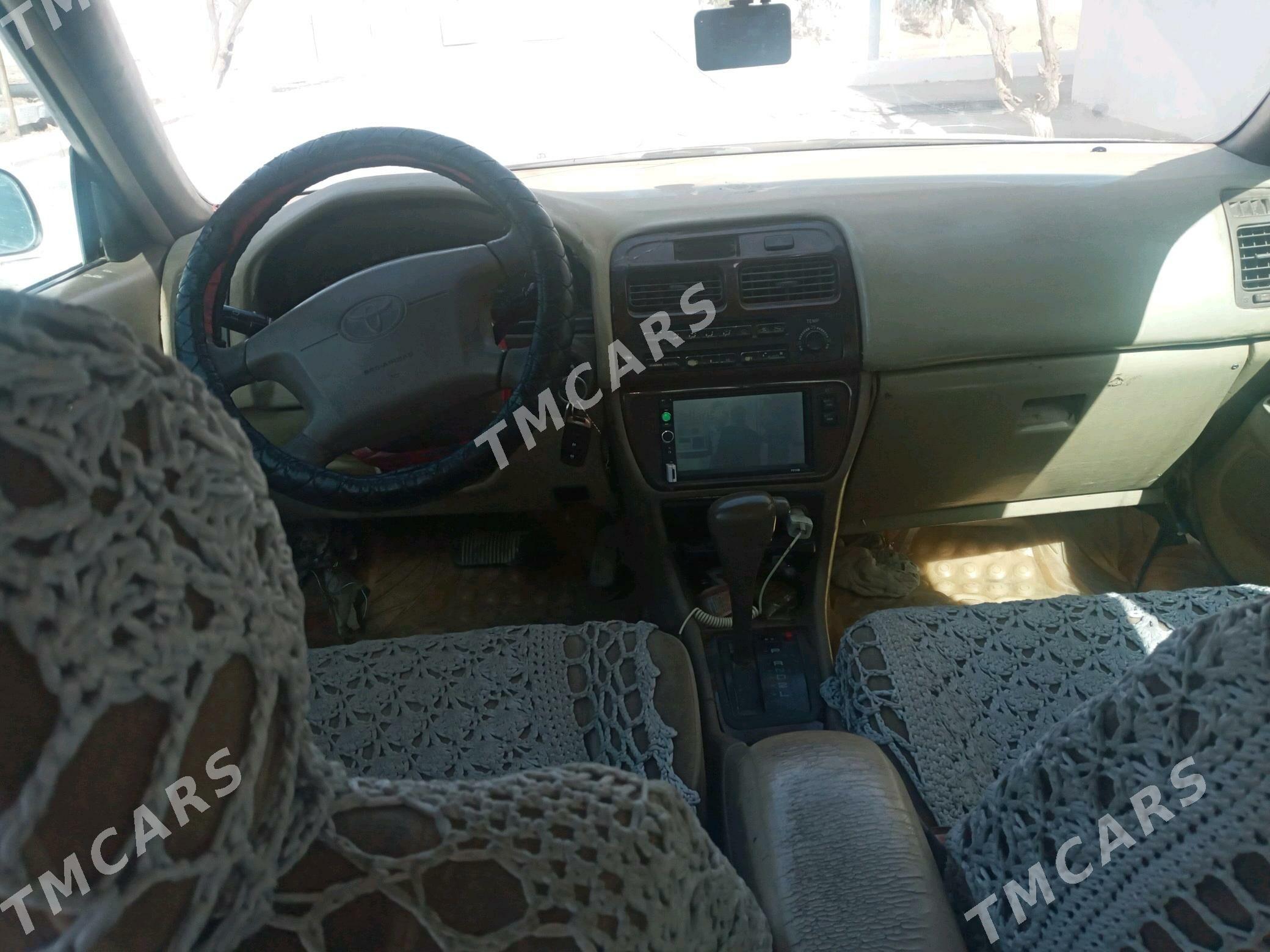 Toyota Camry 1997 - 45 000 TMT - Дарганата - img 4