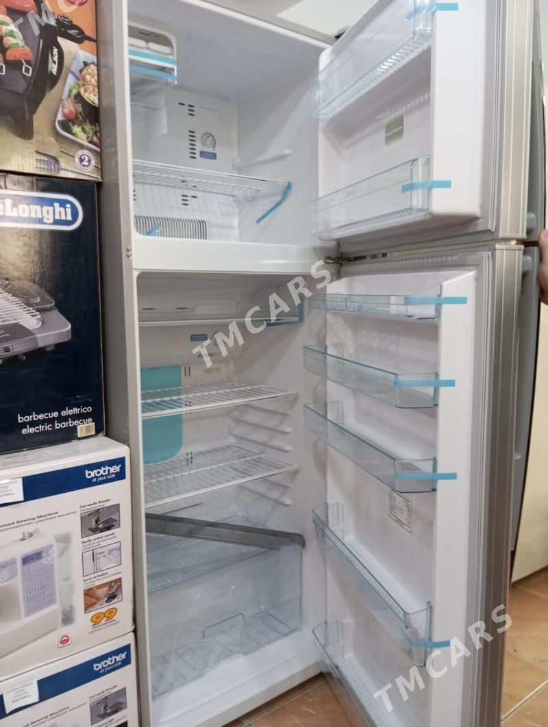 Новый оригинальный холодильник Sharp - Туркменабат - img 2