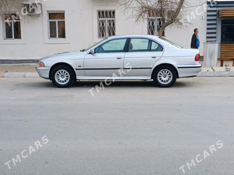 BMW E39 1996 - 65 000 TMT - Balkanabat - img 6