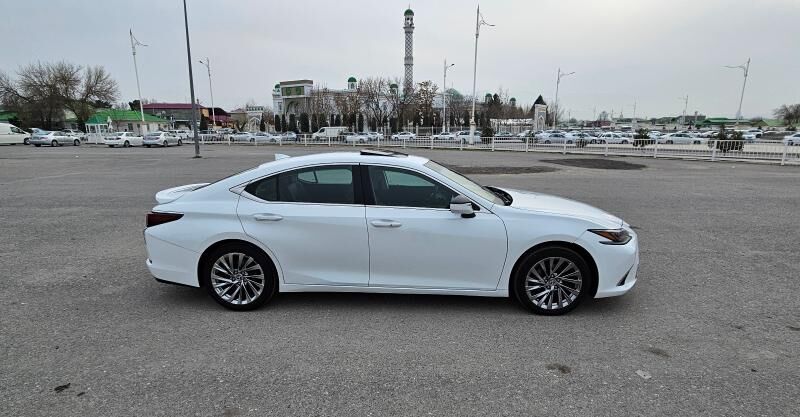 Lexus ES 350 2020 - 525 000 TMT - Бедев - img 8