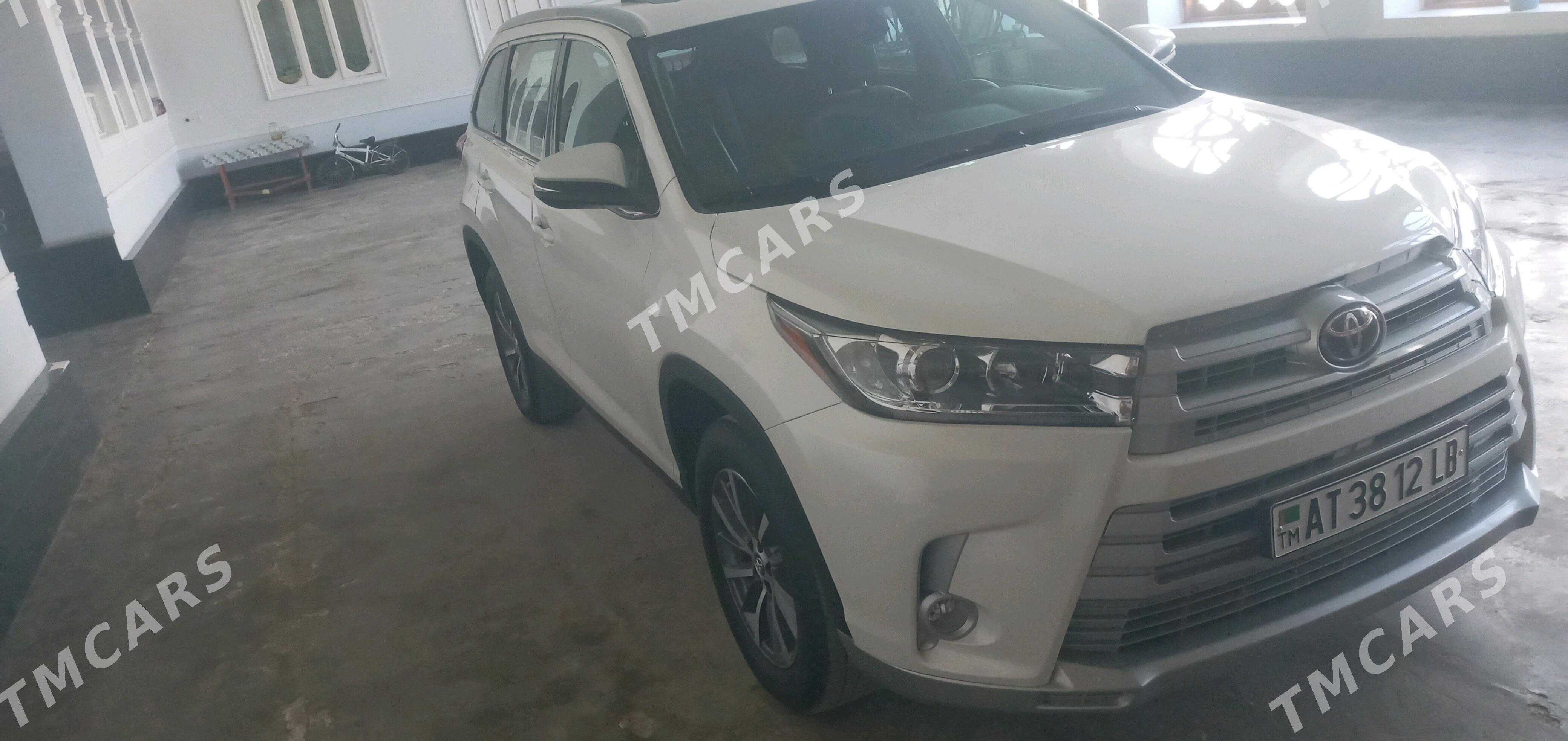 Toyota Highlander 2019 - 530 000 TMT - Türkmenabat - img 4