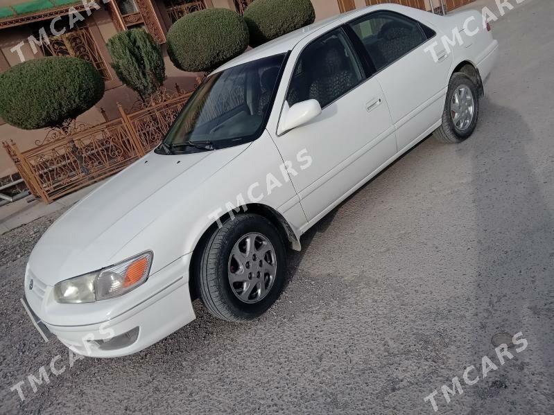 Toyota Camry 1999 - 110 000 TMT - Гызыларбат - img 2